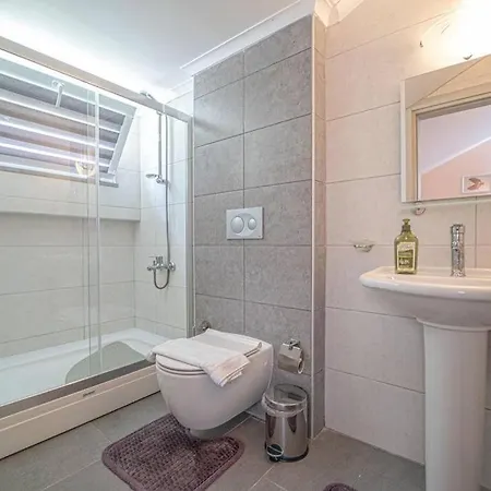 Peaceful Duplex With Splendid View & Shared Pool In Lejlighed Göcek