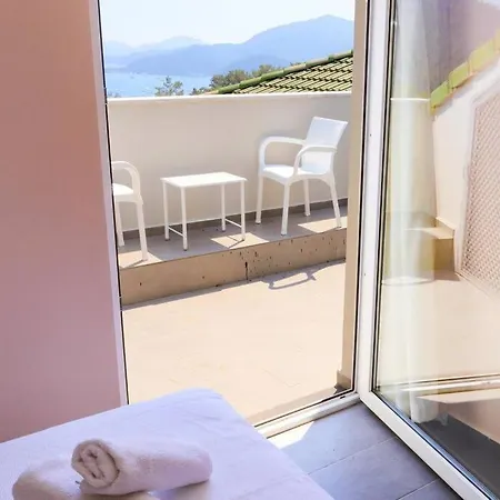 Peaceful Duplex With Splendid View & Shared Pool In * Göcek