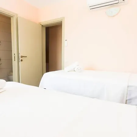 Peaceful Duplex With Splendid View & Shared Pool In
